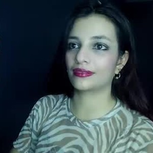 chaturbate luciredd11 webcam profile pic via webcam-sexe.net