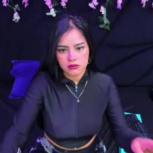 chaturbate lucy_cutte webcam profile pic via watchgirlcam.com