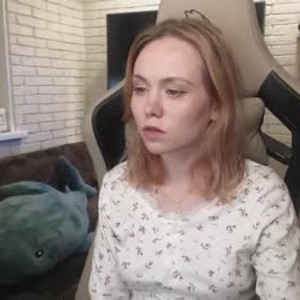 chaturbate lucy_mirror webcam profile pic via pornsexycams.com