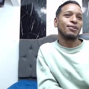 Cam boy luisitoxhotfiire