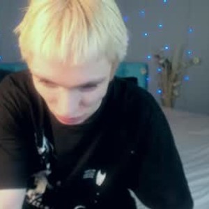 Cam boy lunar_catt