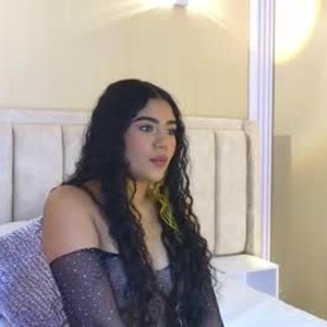 chaturbate lunasky__ webcam profile pic via grannylivesexcams.com