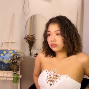 livesex.fan lunavelle livesex profile in asian cams