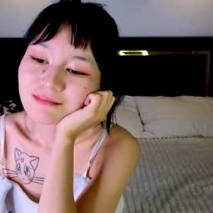 chaturbate luomay webcam profile pic via livesexasiancams.com