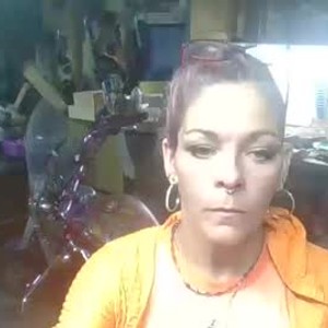chaturbate luvenlacy webcam profile pic via myliveeroticcams.com