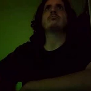 Cam boy m1k3b13n