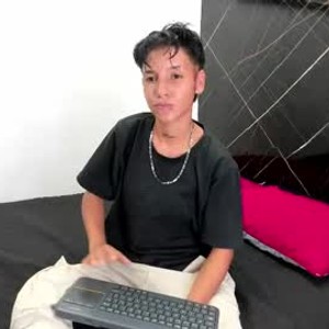 chaturbate mackenzie_23 webcam profile pic via privat-livecam.com