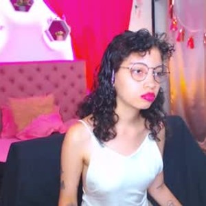 chaturbate maddie_charlotte webcam profile pic via badgirlwebcam.com