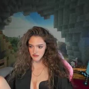 Camgirl is actually offline