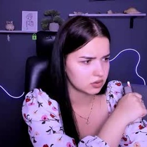 cam-performer.com maggie_storm livesex profile in brunette cams
