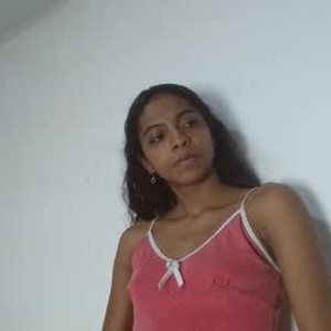chaturbate maia_little2 webcam profile pic via webcam-sexe.net