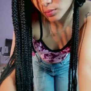 livesex.fan malahika livesex profile in squirt cams