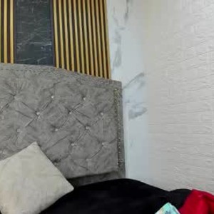 chaturbate mandy_golden webcam profile pic via badgirlwebcam.com