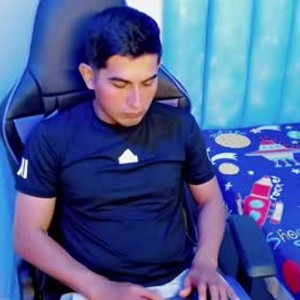 Cam boy mapachee_s