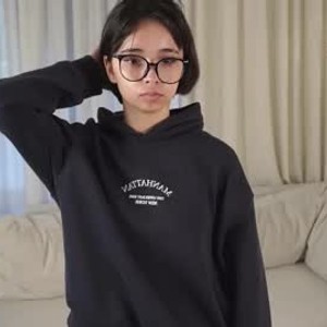 chaturbate maracommiskey webcam profile pic via newporncams.com