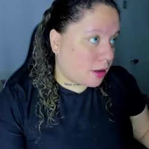 lesbianlivesexcams.com mariana_smittt livesex profile in bbw cams