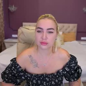 chaturbate mariellavv webcam profile pic via 247camsex.com