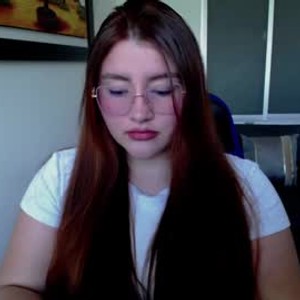 show2cam.com mariemile livesex profile in lovense cams