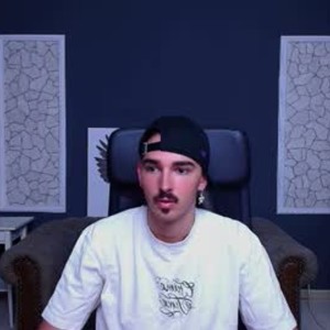 chaturbate mariohaawk webcam profile pic via myliveeroticcams.com