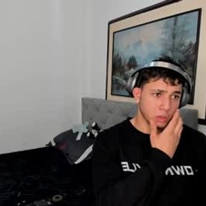 Cam boy max_valiant
