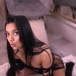 mayahadid webcam livesex profile on pornos.live