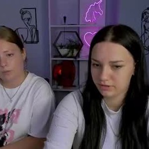 chaturbate melani_bumm webcam profile pic via sexcityguide.com
