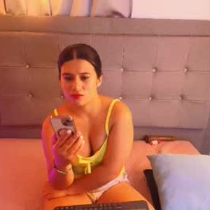watchgirlcam.com melany_rose18 livesex profile in latina cams
