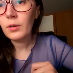 chatnmate.com mesmerizing_hypn0_goddess livesex profile in femdom cams