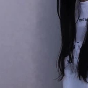 chaturbate mia_caramell webcam profile pic via cam-performer.com