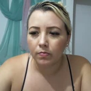 mia_squirt01