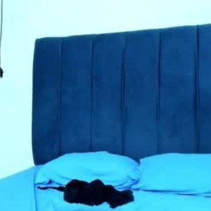 sexlivecamsites.com miaa_pretty livesex profile in working-from-home cams