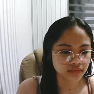 chaturbate michelle_baylex webcam profile pic via cam-performer.com