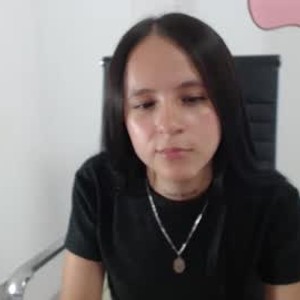 Camgirl is actually offline