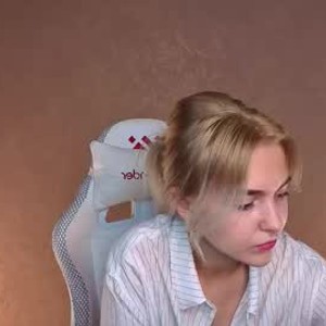 chaturbate milavance webcam profile pic via grannylivesexcams.com