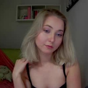 livesex.fan milenkaa3 livesex profile in shy cams