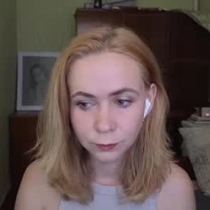 chaturbate milora_ webcam profile pic via xxx-topcamgirls.com