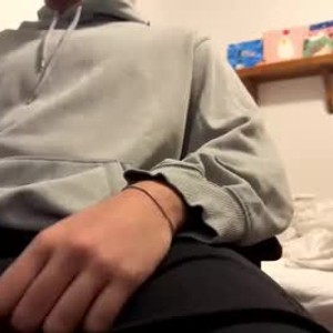 Cam boy minaishot