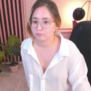 livesex.fan mini_gnome livesex profile in petite cams