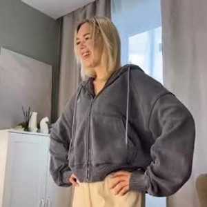chaturbate minirelaxxx webcam profile pic via watchgirlcam.com