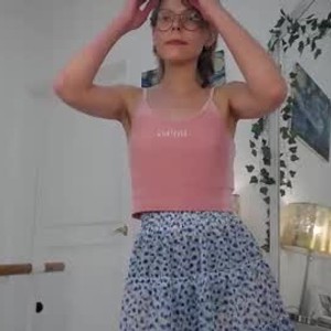 bestlivesexchat.com mira_marni livesex profile in teen cams