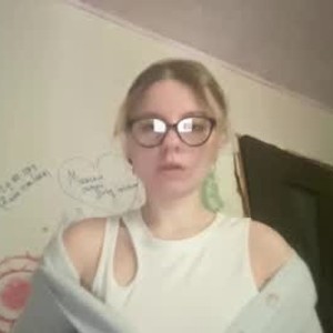 sexcityguide.com miraaroma livesex profile in cute cams