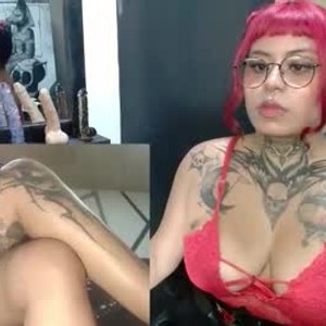 newporncams.com miss_clover livesex profile in latino cams