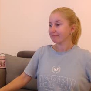 chaturbate mistressexclusive webcam profile pic via badgirlwebcam.com