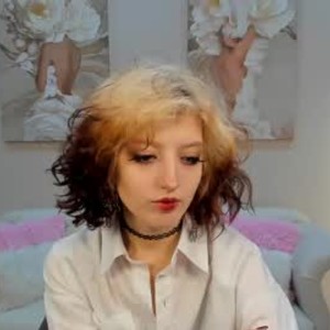 livesex.fan mistymarlow livesex profile in skinny cams