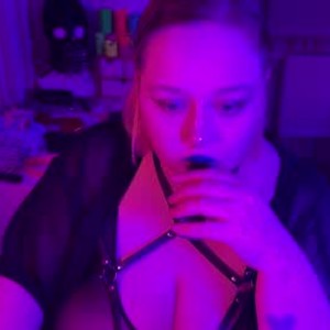 chaturbate molly_cruel webcam profile pic via cheapadultsexcams.com