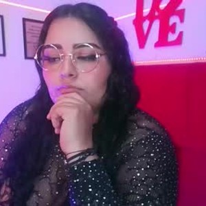 cheapadultsexcams.com moon_sunflowers livesex profile in latina cams