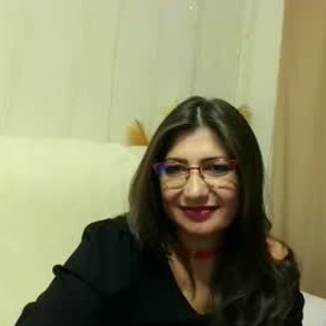 maturelivesexcams.com mrsyana livesex profile in mature cams