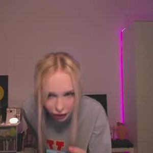 chaturbate mynameis_eva webcam profile pic via iluvcams.com