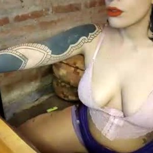livesex.fan n0xxie livesex profile in piercing cams