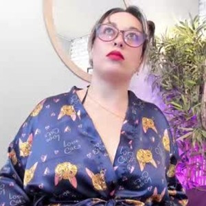 netcams24.com nahomy_stones livesex profile in bbw cams